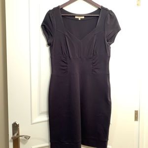 RE & Co Black Short Sleeve Dress